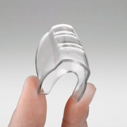 眼镜鼻垫TPE原料 TPE鼻垫 TPE包PC 55A~65A 硅胶手感 高透明TPE