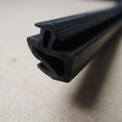 挤出级 TPE/TPV密封胶条料 建筑门窗密封胶条 汽车船舶密封胶条